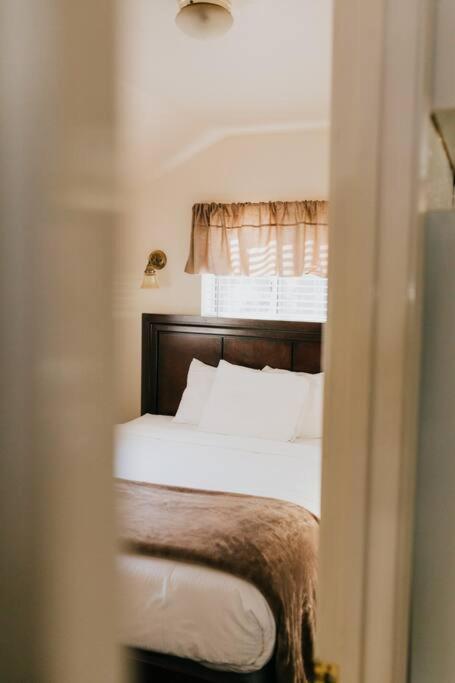 The Long Barn Lodge Экстерьер фото